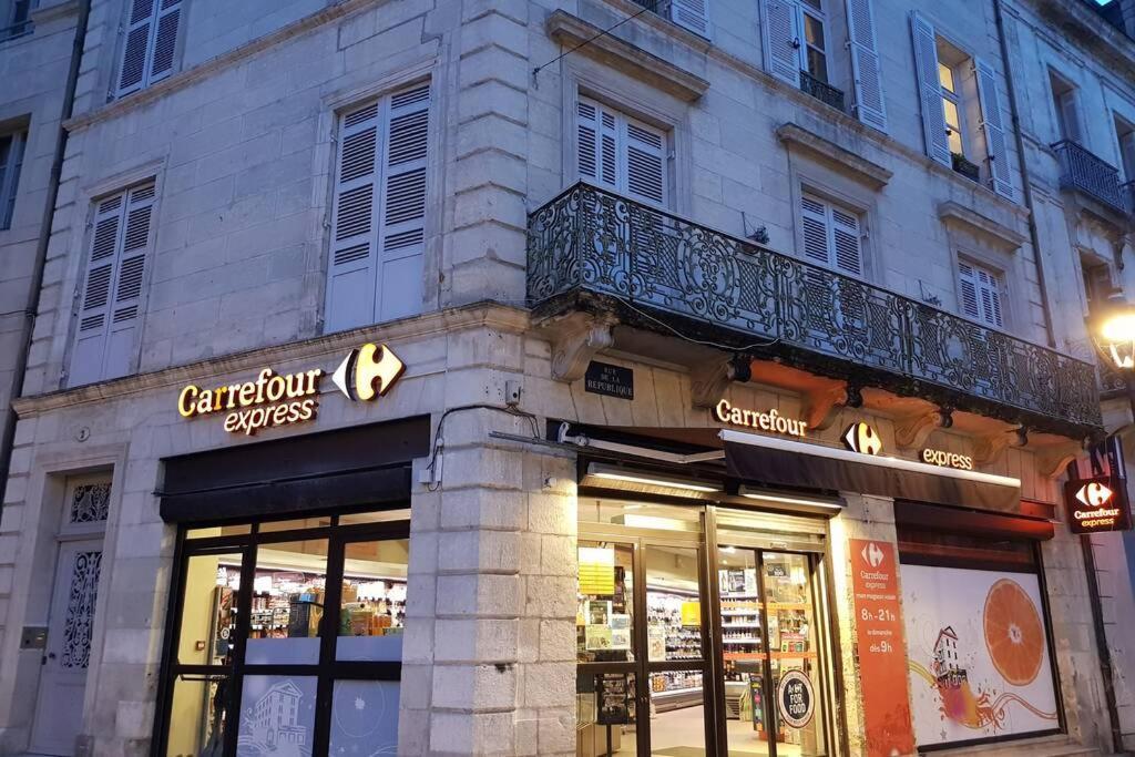 Superbe Loft T4 De 96 M2 Au Coeur Perigueux Apartment Bagian luar foto
